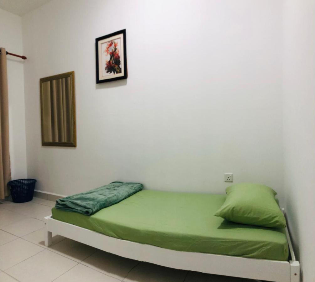 Alyn Home Batu Pahat IV Wifi Cuckoo Exterior photo