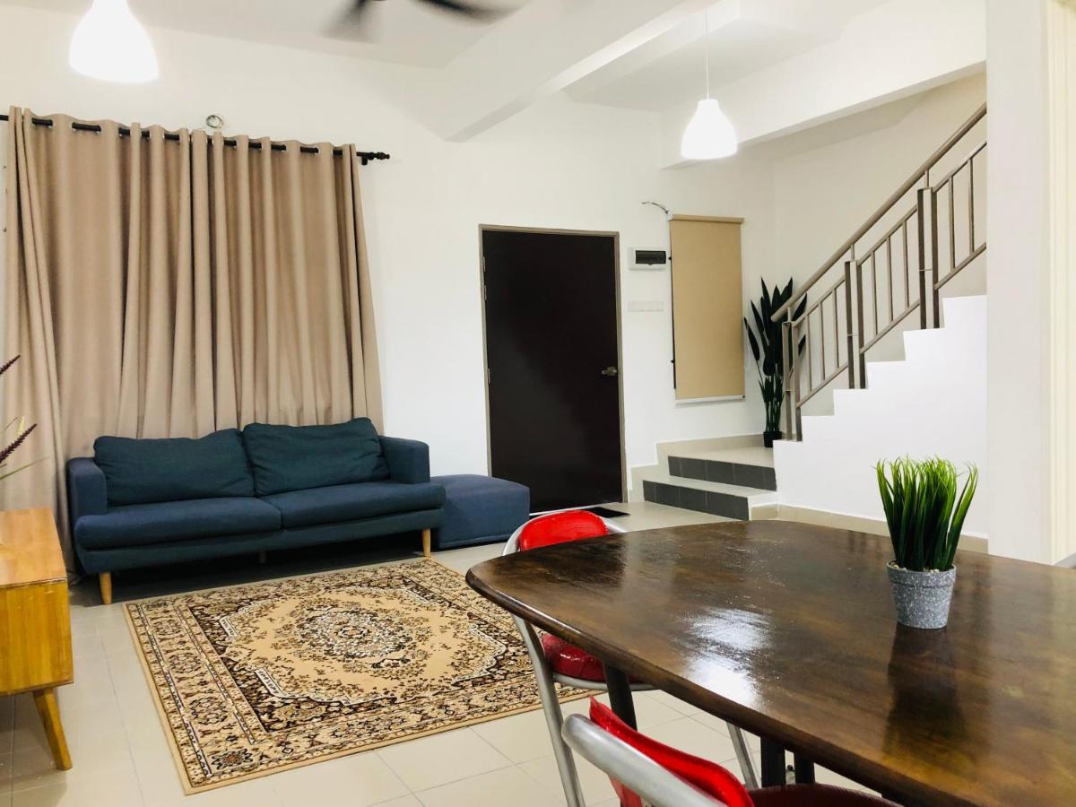 Alyn Home Batu Pahat IV Wifi Cuckoo Exterior photo